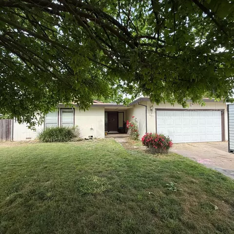 1905 Woodland Cir, Marysville, CA 95901
