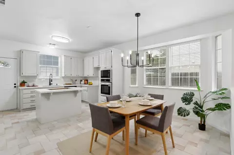 Dining - 225 Creekside Way, Winters, CA 95694 photo 1 of 3