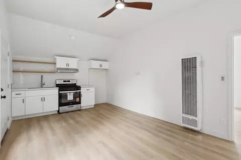 Living - 225 Creekside Way, Winters, CA 95694 photo 6 of 7