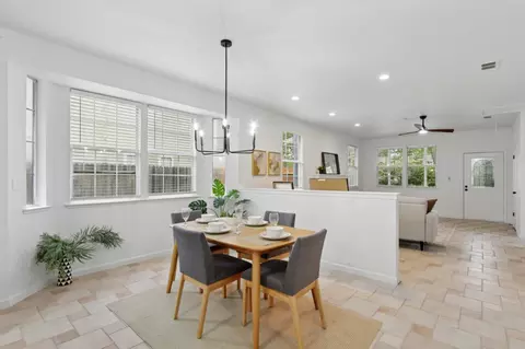 Dining - 225 Creekside Way, Winters, CA 95694 photo 2 of 3