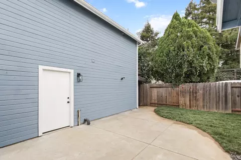 Exterior - 225 Creekside Way, Winters, CA 95694 photo 11 of 15