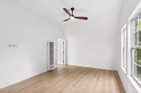 Bedroom - 225 Creekside Way, Winters, CA 95694 photo 5 of 9