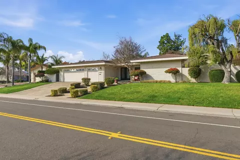 Exterior - 16227 Spring Creek Dr, Ripon, CA 95366 photo 4 of 11