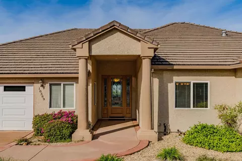 Exterior - 10569 Ridgecrest Dr, Jackson, CA 95642 photo 4 of 8