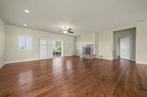 Living - 10569 Ridgecrest Dr, Jackson, CA 95642 photo 1 of 8