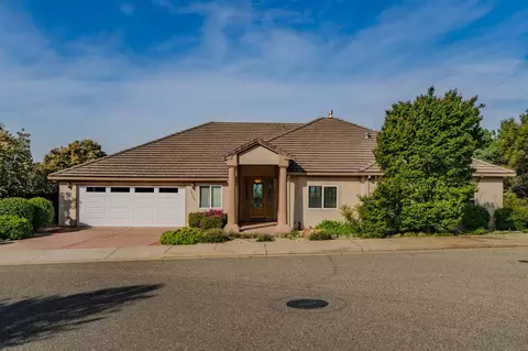 Exterior - 10569 Ridgecrest Dr, Jackson, CA 95642 photo 2 of 8