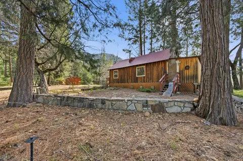 38 Valhalla Ln, Sierra City, CA 96125