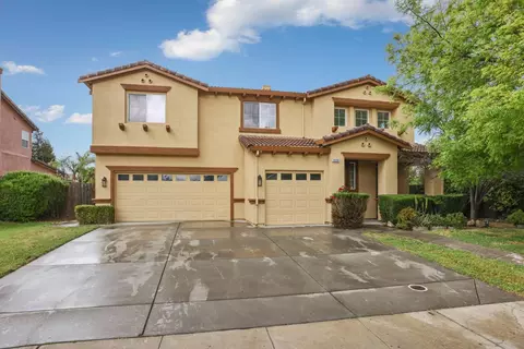 2039 Peregrine St, Manteca, CA 95337