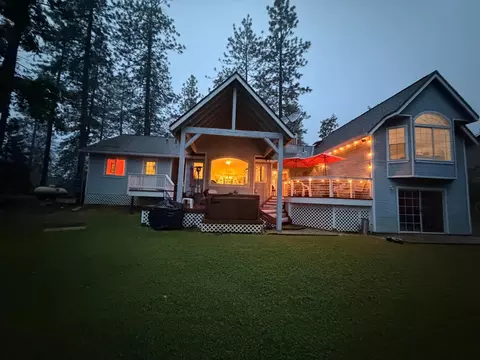 645 Rigby Ln, Applegate, CA 95703