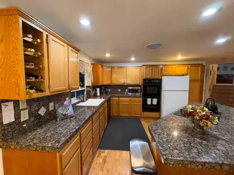 Kitchen - 645 Rigby Ln, Applegate, CA 95703 photo 4 of 4