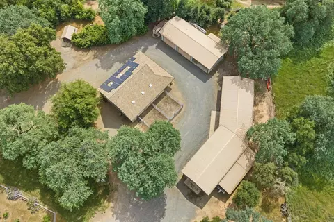 View/Area - 24521 N Mcintire Rd, Clements, CA 95227 photo 9 of 9