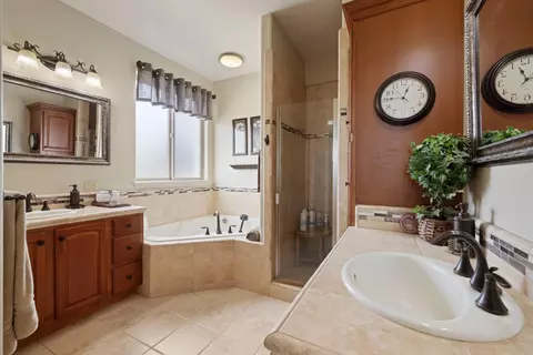 Bath - 24521 N Mcintire Rd, Clements, CA 95227 photo 6 of 6
