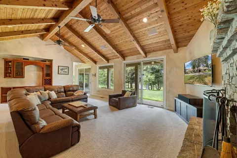 Living - 24521 N Mcintire Rd, Clements, CA 95227 photo 3 of 4