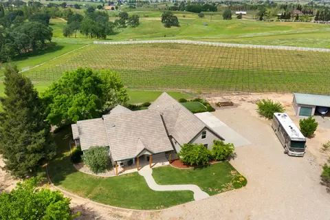 View/Area - 24521 N Mcintire Rd, Clements, CA 95227 photo 6 of 9