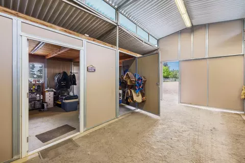 Entry Way - 24521 N Mcintire Rd, Clements, CA 95227 photo 6 of 7