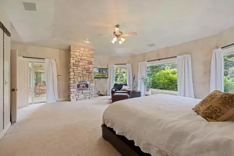 Bedroom - 24521 N Mcintire Rd, Clements, CA 95227 photo 2 of 4