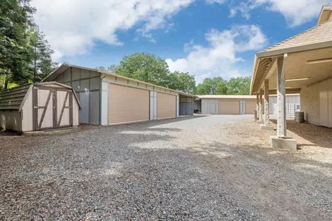 Exterior - 24521 N Mcintire Rd, Clements, CA 95227 photo 9 of 16