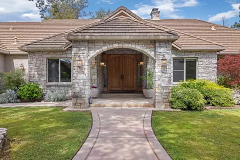 Exterior - 24521 N Mcintire Rd, Clements, CA 95227 photo 2 of 16