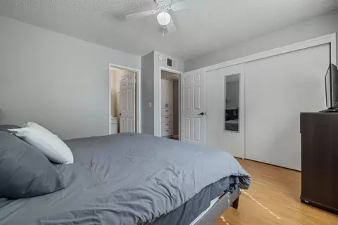 Bedroom - 2012 Ridgecrest Dr, Modesto, CA 95351 photo 2 of 4