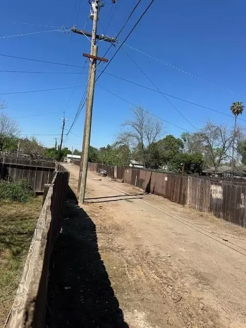 Other - 1725 E 22nd St, Merced, CA 95340 photo 2 of 4