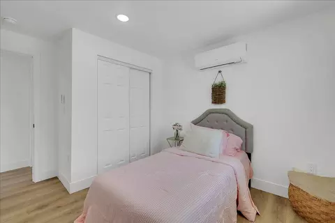 Bedroom - 4859 Arboga Rd, Olivehurst, CA 95961 photo 4 of 4