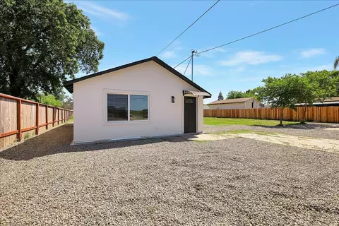 Exterior - 4859 Arboga Rd, Olivehurst, CA 95961 photo 2 of 17