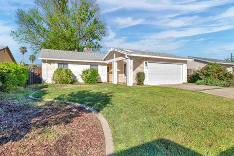1367 Val Dr, Marysville, CA 95901