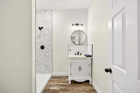 Bath - 400 Pacific, Lodi, CA 95242 photo 1 of 5