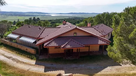 2428 Hunt Rd, Copperopolis, CA 95228