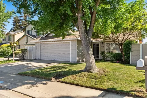 Exterior - 2016 Zeeland Ct, Modesto, CA 95356 photo 2 of 8