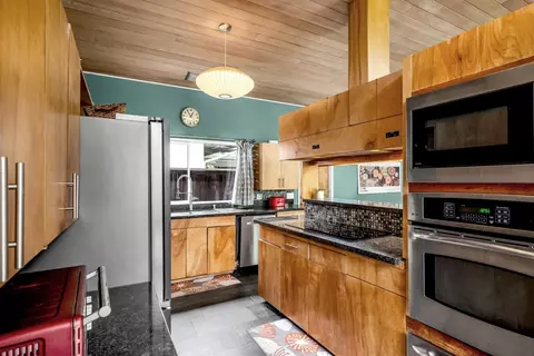 Kitchen - 2 Parkside Dr, Davis, CA 95616 photo 1 of 1