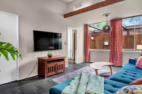 Living - 2 Parkside Dr, Davis, CA 95616 photo 4 of 7