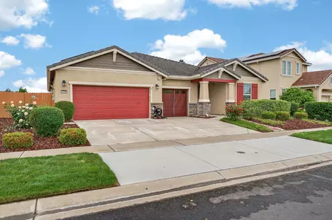 1139 Dry Gulch Trail Dr, Plumas Lake, CA 95961