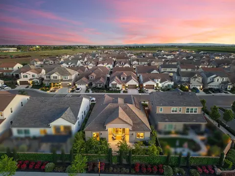 View/Area - 2931 Concerto Ct, Lodi, CA 95242 photo 7 of 7