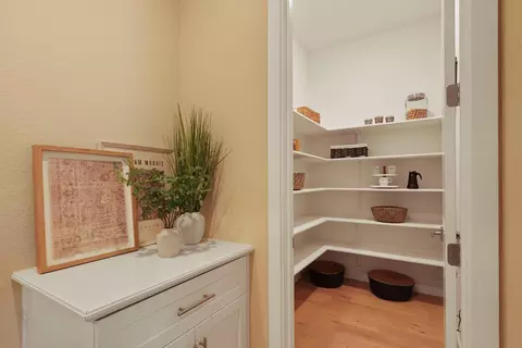 Entry Way - 2931 Concerto Ct, Lodi, CA 95242 photo 2 of 3