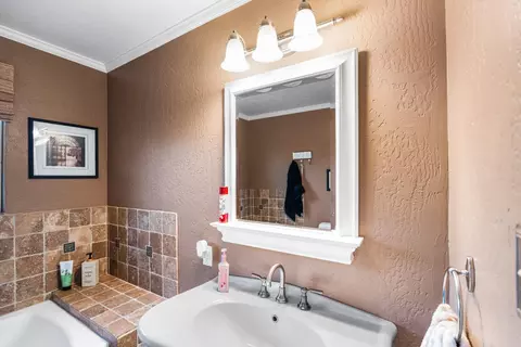 1360 Crawford Rd, Modesto, CA 95357 photo 29