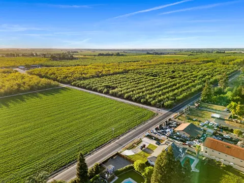 1360 Crawford Rd, Modesto, CA 95357 photo 7