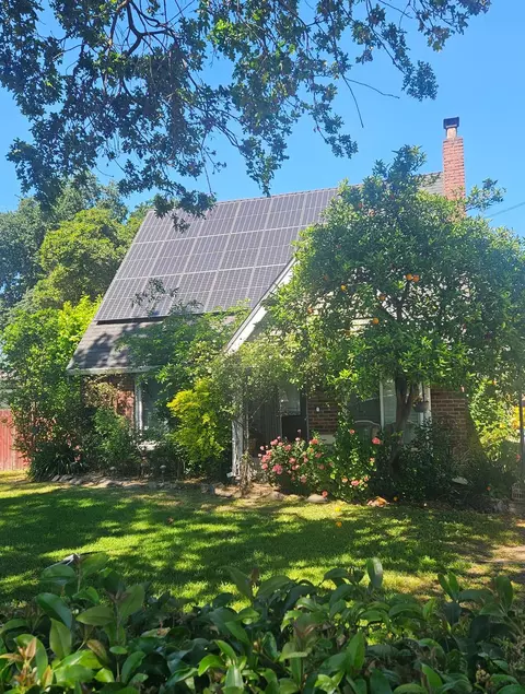 2111 Waudman, Stockton, CA 95209