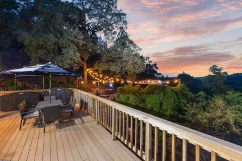 Exterior - 1330 Lower Lake Dr, Placerville, CA 95667 photo 2 of 29