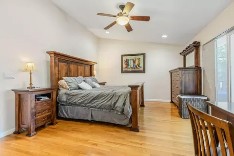 Bedroom - 1330 Lower Lake Dr, Placerville, CA 95667 photo 1 of 10