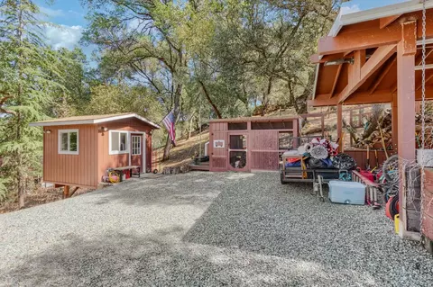 Exterior - 1330 Lower Lake Dr, Placerville, CA 95667 photo 11 of 29