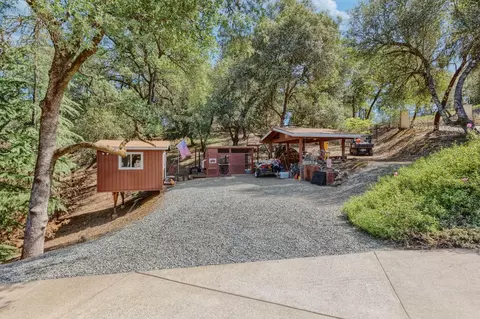 Exterior - 1330 Lower Lake Dr, Placerville, CA 95667 photo 10 of 29