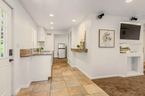 Entry Way - 1330 Lower Lake Dr, Placerville, CA 95667 photo 3 of 3