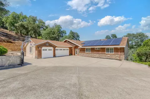 Exterior - 1330 Lower Lake Dr, Placerville, CA 95667 photo 7 of 29