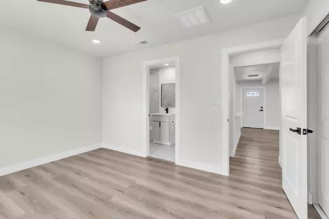 Entry Way - 3214 U St, Antelope, CA 95843 photo 1 of 1