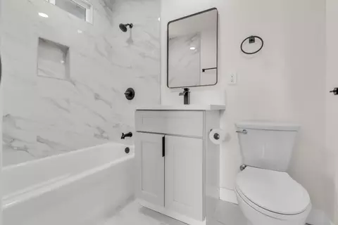Bath - 3214 U St, Antelope, CA 95843 photo 2 of 2