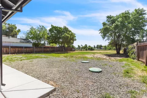 Exterior - 3214 U St, Antelope, CA 95843 photo 5 of 5