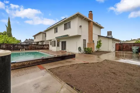 Exterior - 1737 Bingham Ln, Manteca, CA 95336 photo 5 of 5