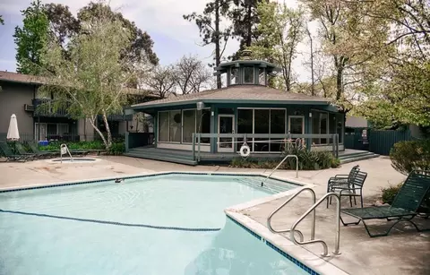 Exterior - 1036 Oak Grove Rd #133, Concord, CA 94518 photo 3 of 4
