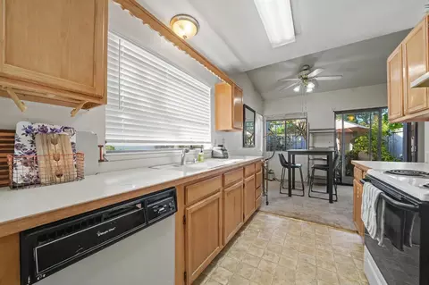 Kitchen - 24 Westview Dr, Jackson, CA 95642 photo 1 of 4